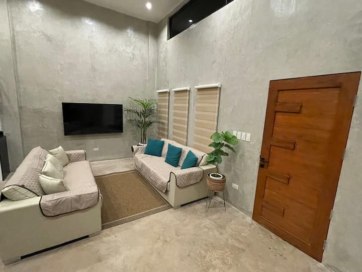 Barefoot Bungalow Vacation House - Bantayan