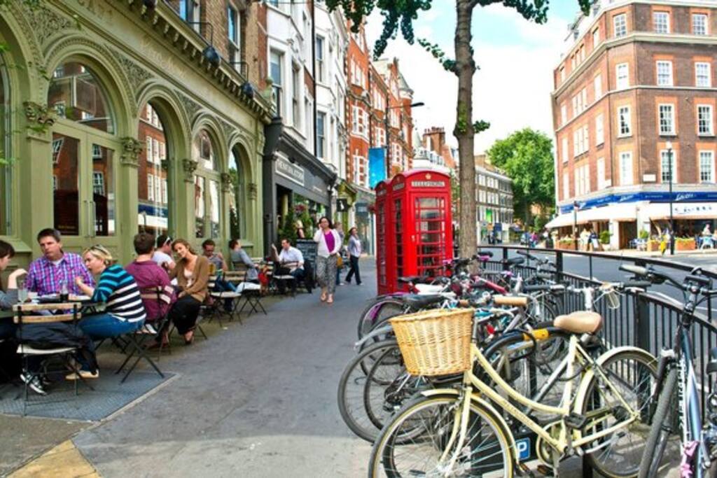 Chiswick High Street