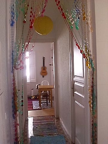 piso bonito, muy centrico