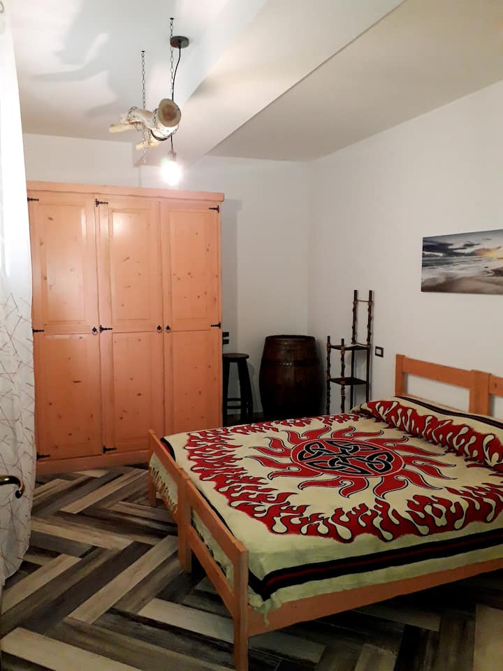 საძინებელი 1