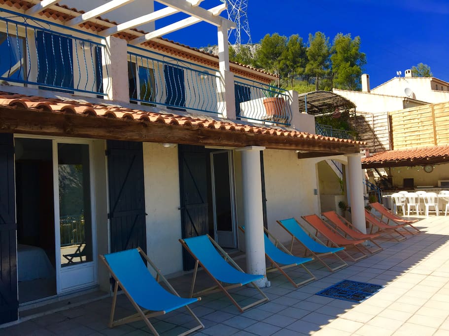 La maison et ses terrasses