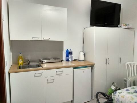 Studio Agamim Netania
Next to park. 20 min to sea