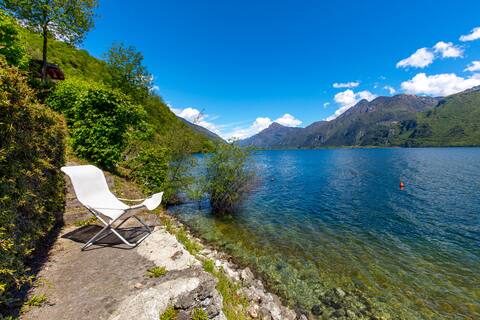 Vacation home "Miralago" directly on Lake Idro