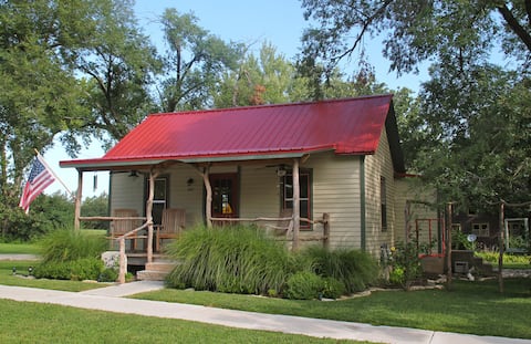 1890's Refurbished Guest House