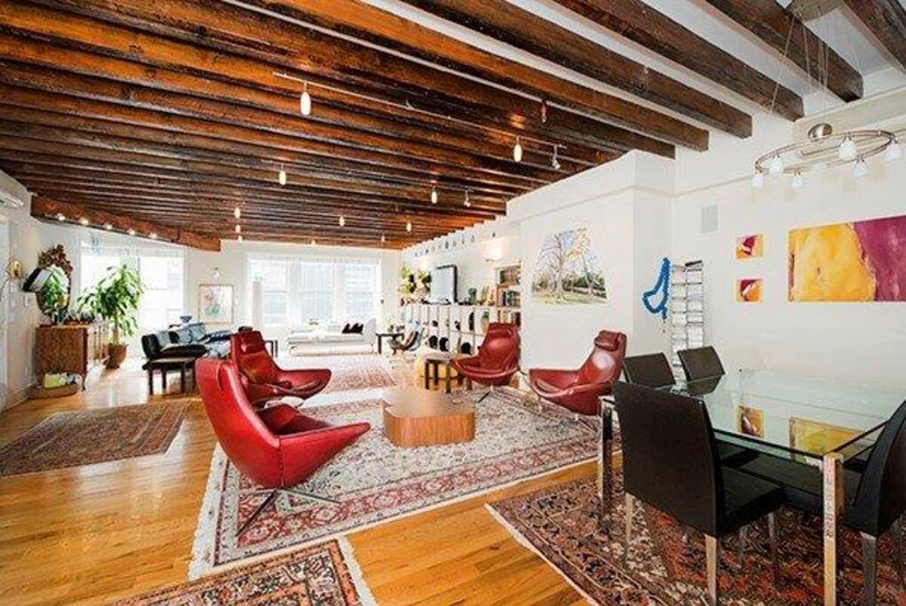 Airbnb Private room & bath in a perfect Chelsea loft