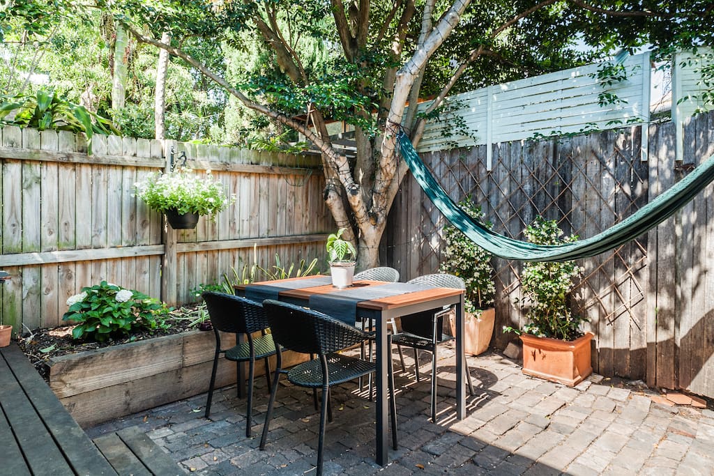 Private and spacious Backyard with BBQ