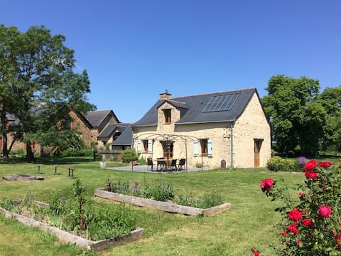 House near Lake Vioreau