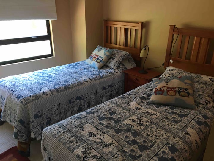 غرفة النوم 2