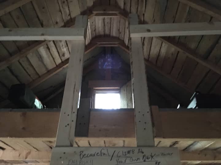 חלון לופט /למעלה 