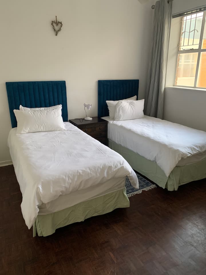 غرفة النوم 2