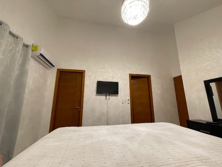 Main Room 