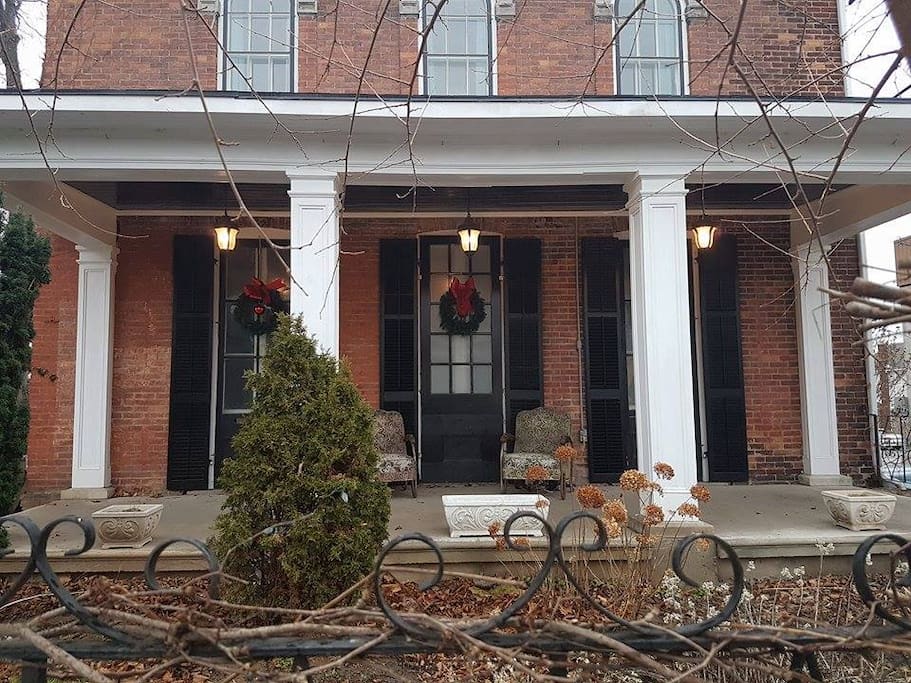 The Munro House