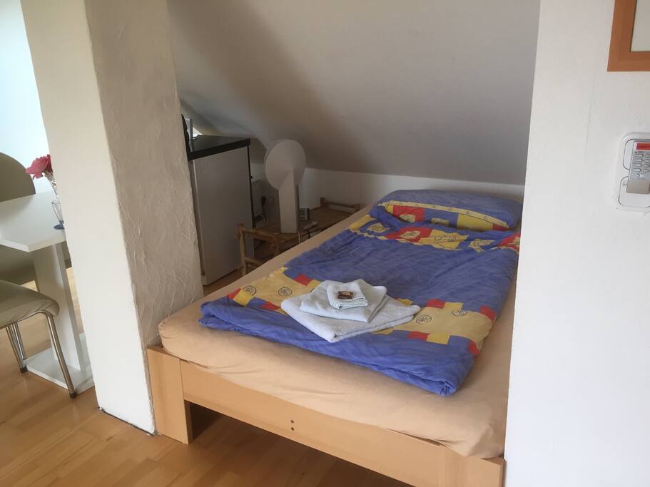 Komfortables Bett 120cm breit