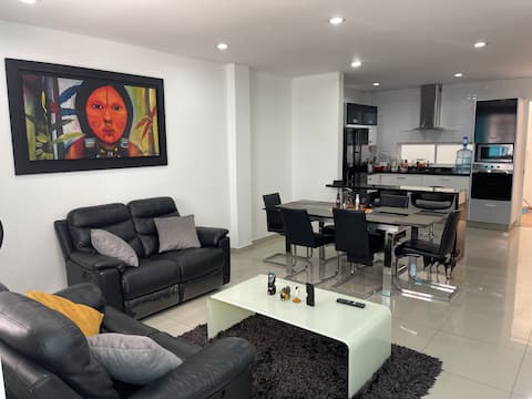 Complete house in Yopal with internal parking