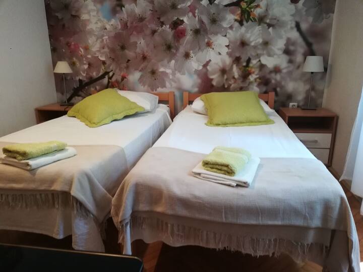 Estudio acogedor Dharma - Airbnb