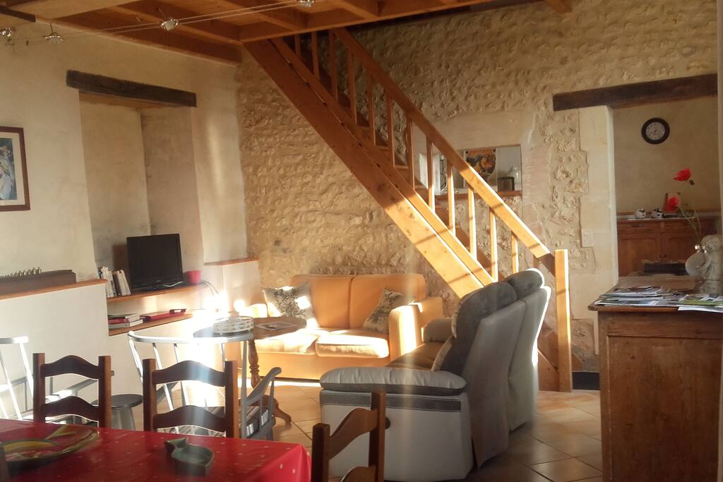 Le salon, la salle à manger
