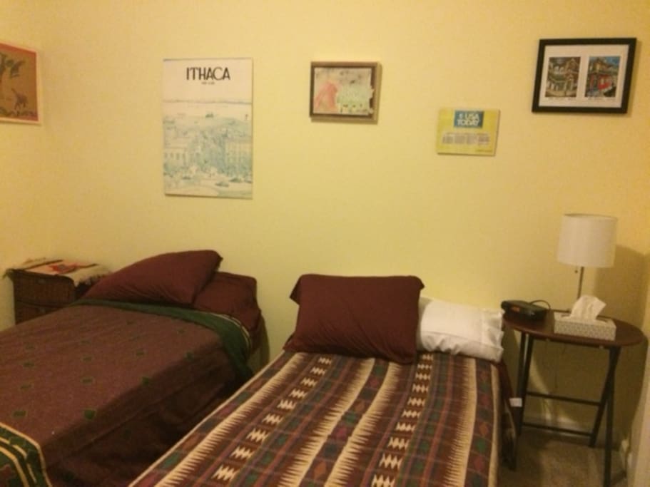 Room with two twin beds