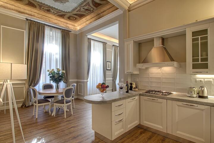 Art Apartment Luxury Family suite