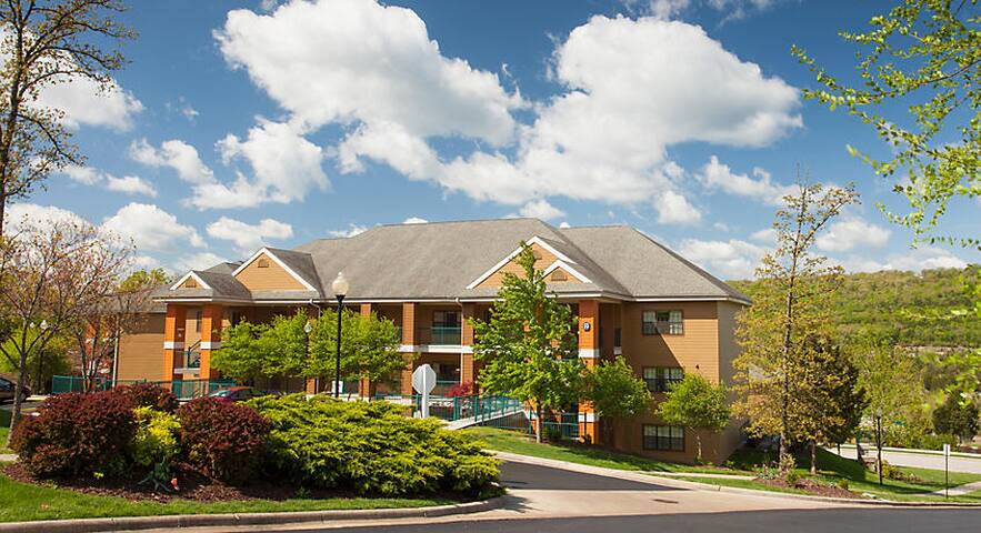 Branson spring getaway