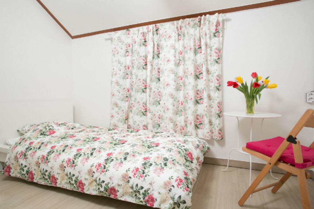 1 single room(3F)