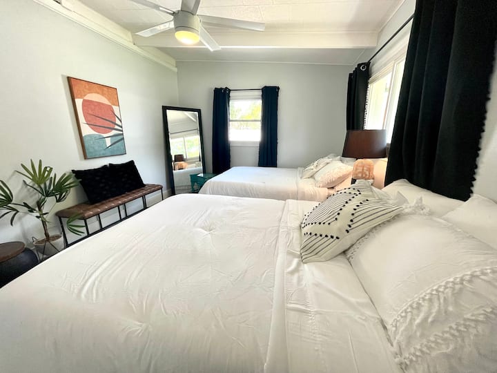 2nd Bedroom: Two Queen Beds, Full Body Mirror