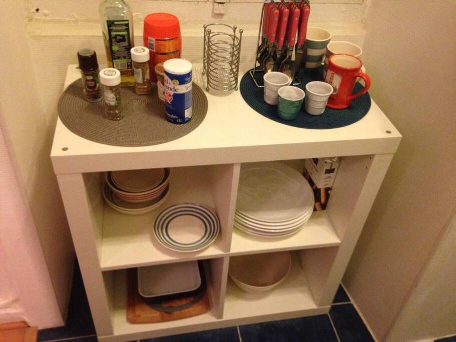 Accessoire pour au moins 4 personnes.