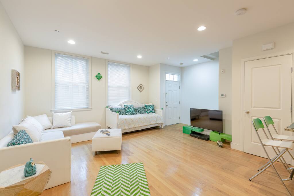 Beautiful living space for your family and friends!