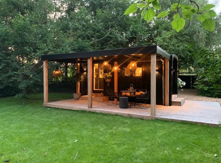 Small luxury Tiny House in private garden Tiny houses for Rent in