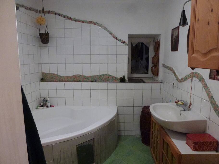 Das gemeinsam genutzte Badezimmer