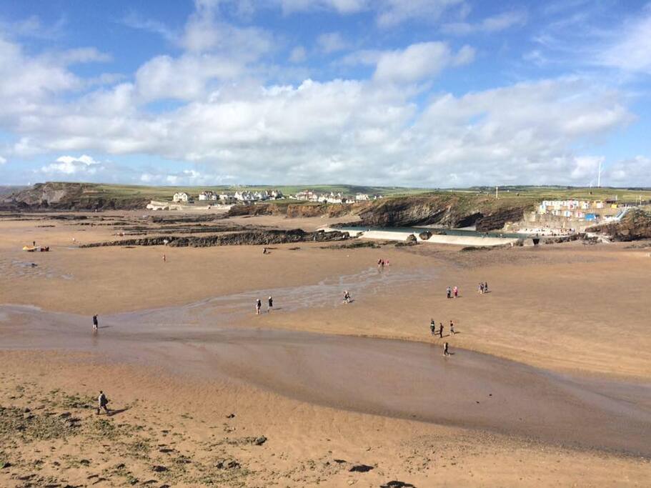 Overlooking Summerleaze beach