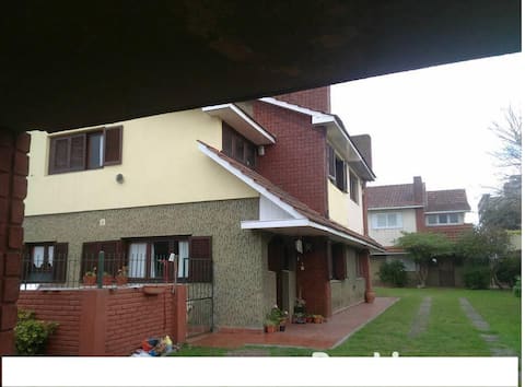 Anuncio de Airbnb popular: MY HOME en Nueva Pompeya