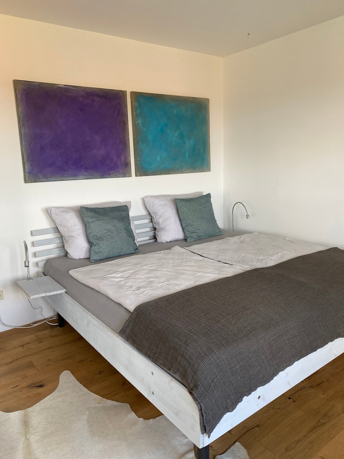 Chambre à coucher lit 2x2m