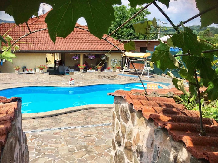Vyšný Mirošov Vacation Rentals & Homes - Prešov Region, Slovakia | Airbnb