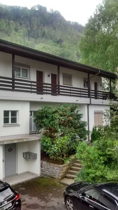 Façade - the apartment is at the upper floor