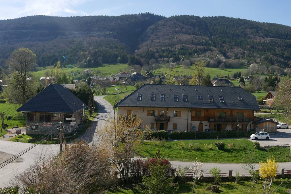 Vue depuis le petit balcon du salon