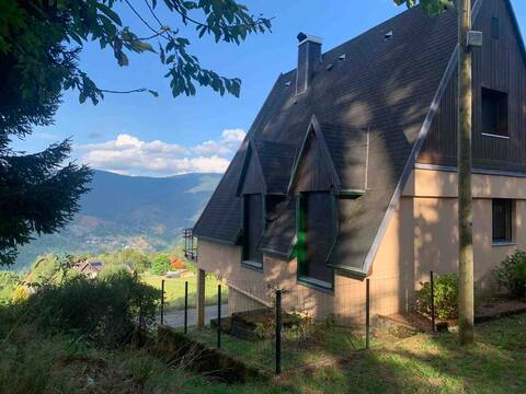 Pleasant cottage-style house in the heart of nature