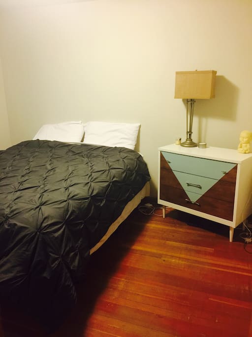 Bedroom with queen bed