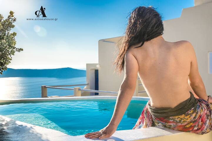 Astraea House,sleeps 8 gallery image 3