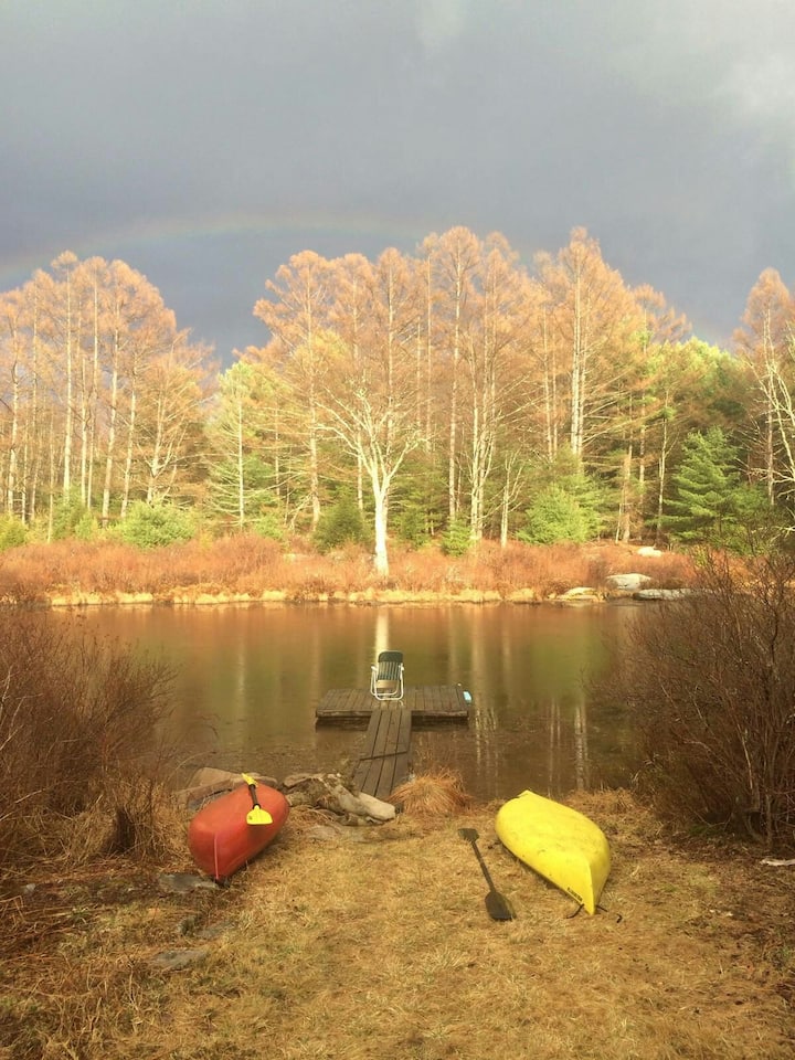 On Walden Pond! Tiny houses for Rent in Forestburgh, New York, United