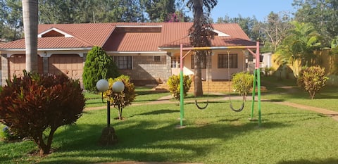 DanMar Villa
Serene, Calm you'll Love It.