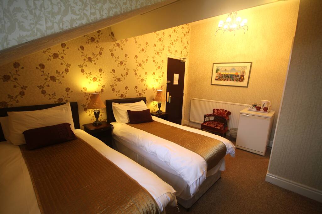Room 9 3rd Floor