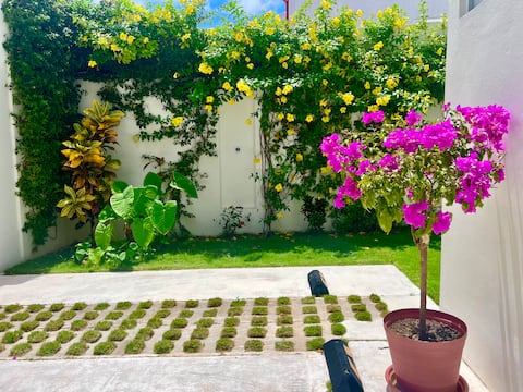Top performing Airbnb: FIRST Class 3Bedroom Suite wPrívate Bathrooms in Supermanzana 6
