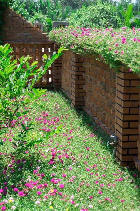 Flower Garden - Hoi An Residence Villa