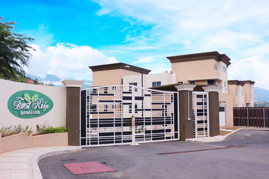 24 hours Security Guarded Gate