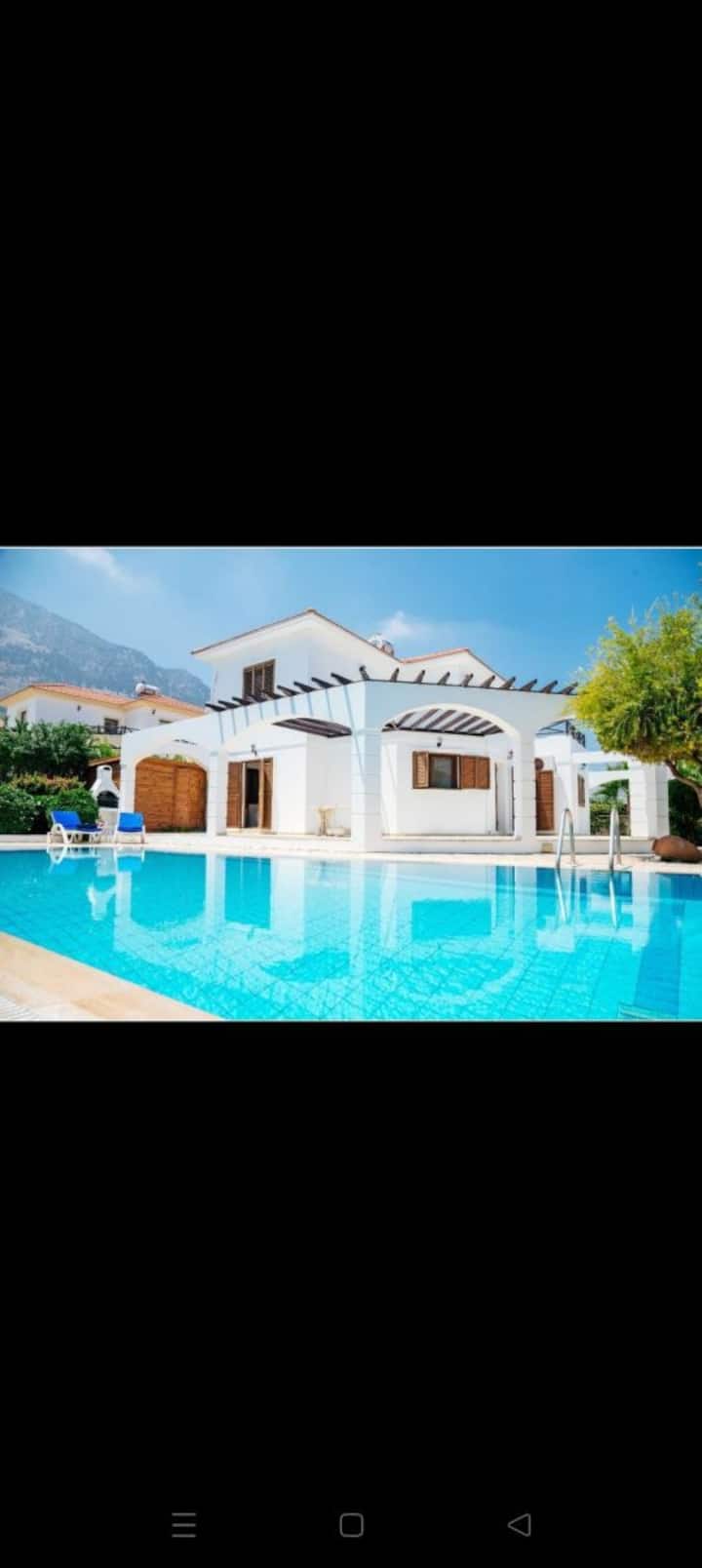 Villa By Mountain And Sea Views With Amazing Pool. - Cyprus