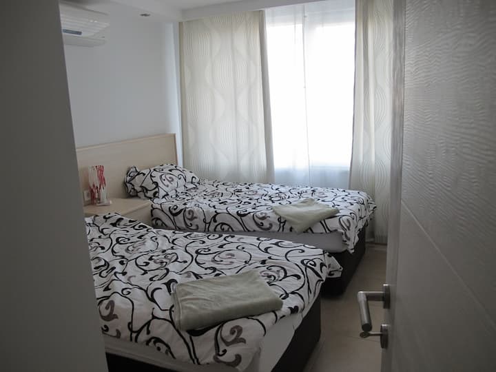 втора спална соба