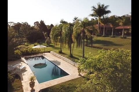 Amazing farm with lots of nature and lakes!