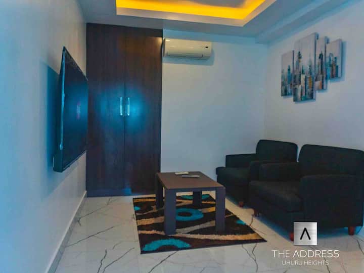 Ultra Luxury Downtown 1 Bedroom Serviced Apartment - Dar es Salaam