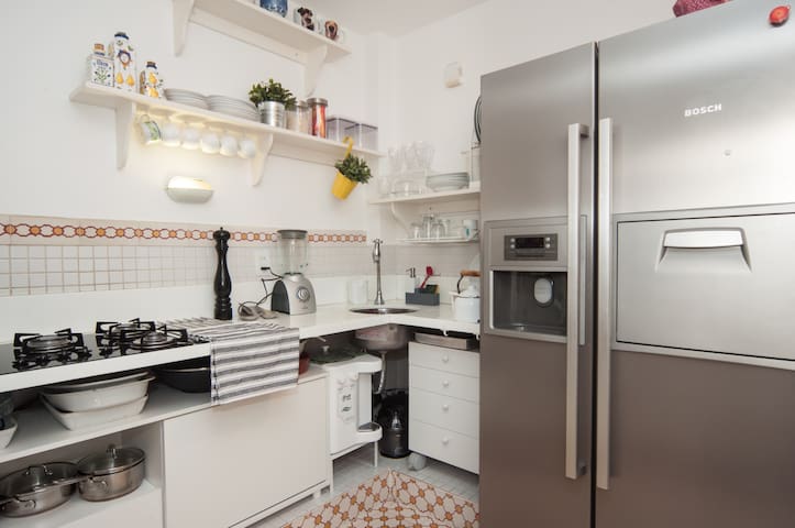 Perfect and charming apt in Leblon