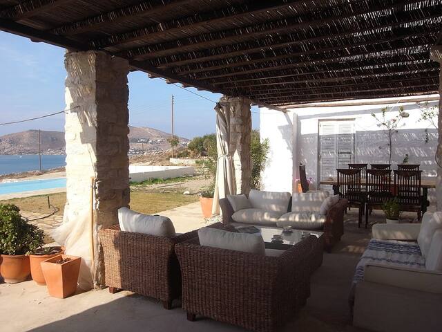 Villa Naoussa, priv. pool gallery image 5